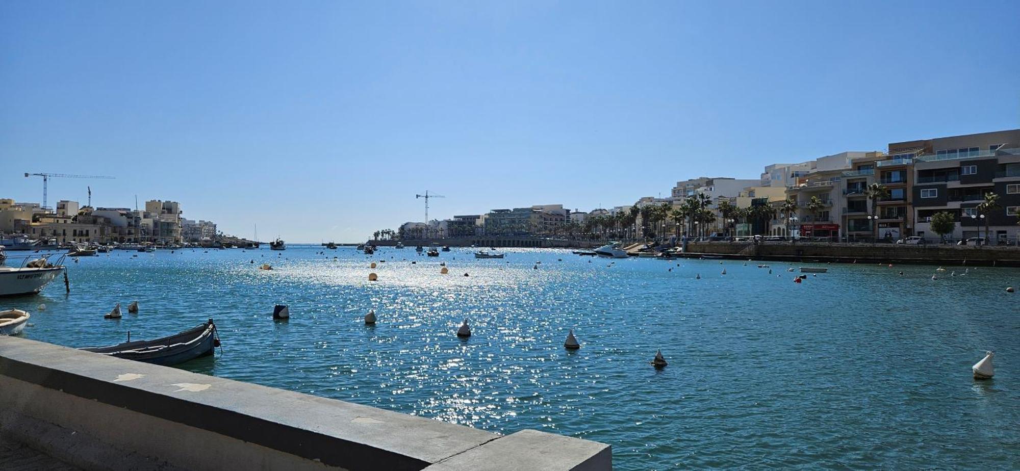 Large Apartment In Marsascala. Sleeps 6 Marsaskala Exterior photo